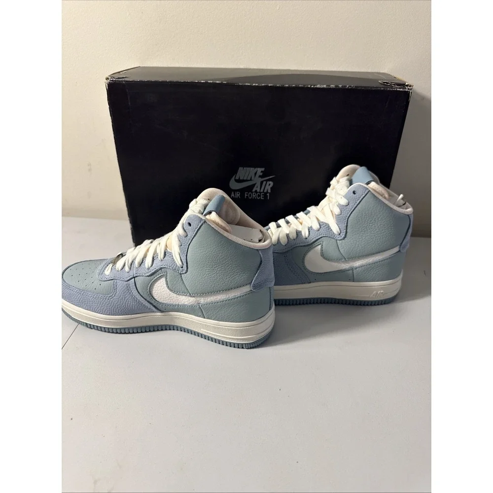 [DQ9325-300] Womens Nike Air Force 1 High Sculpt (W) Size 6